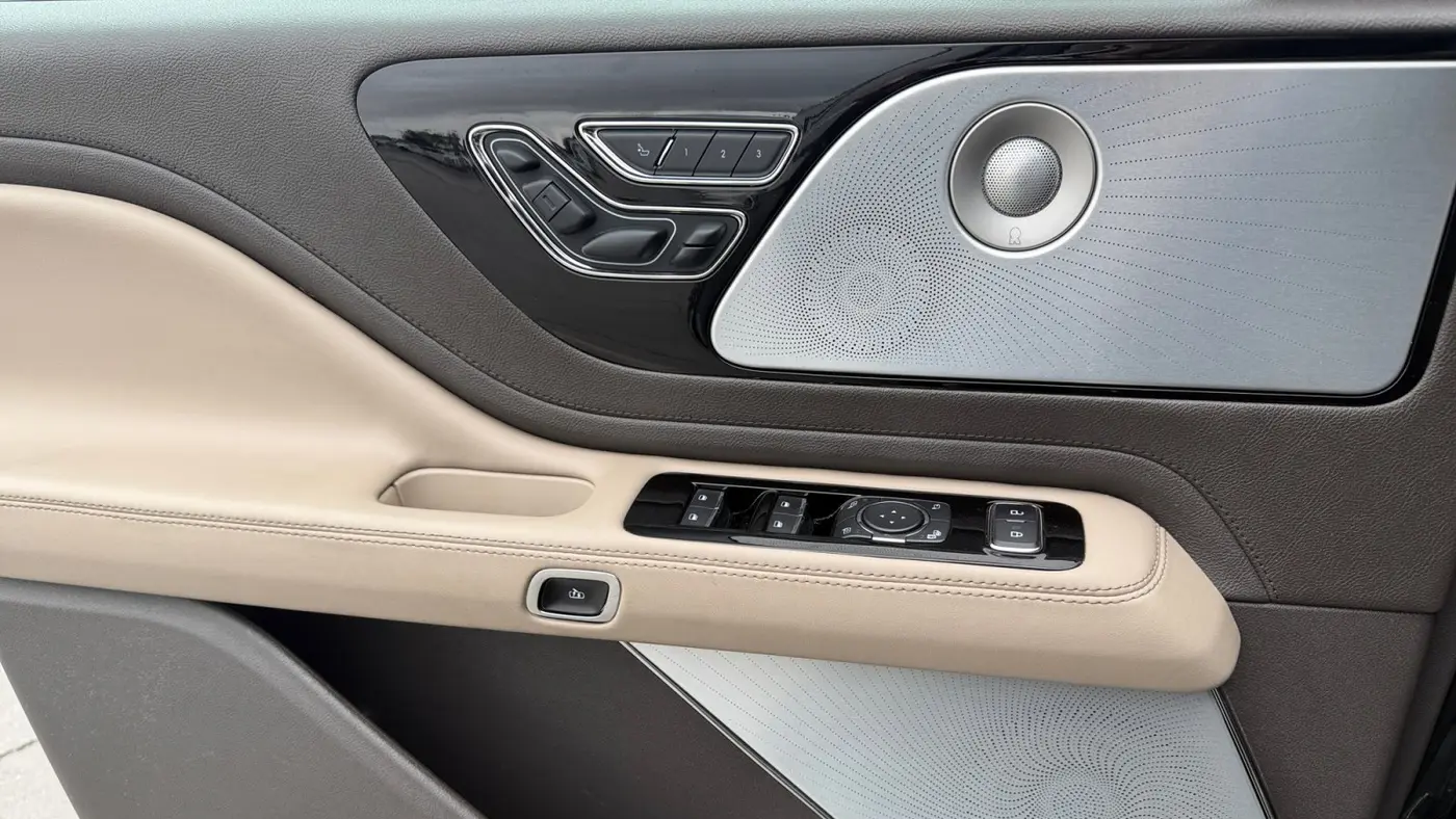2021 Lincoln Aviator Reserve