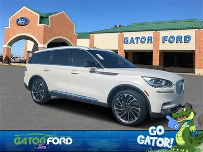 Photo of a 2023 Lincoln Aviator AWD Reserve 4DR SUV for sale