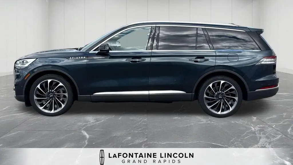 2024 Lincoln Aviator Reserve