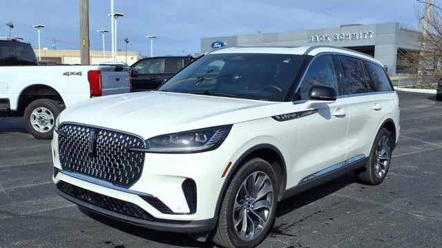 Preowned 2025 Lincoln Aviator Reserve for Sale