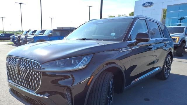 2025 Lincoln Aviator Reserve