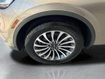 2020 Aviator Thumbnail 35