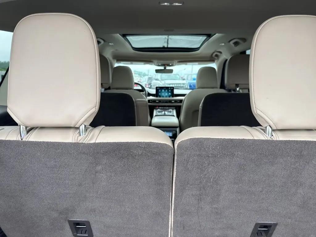 2022 Lincoln Aviator - $39,737