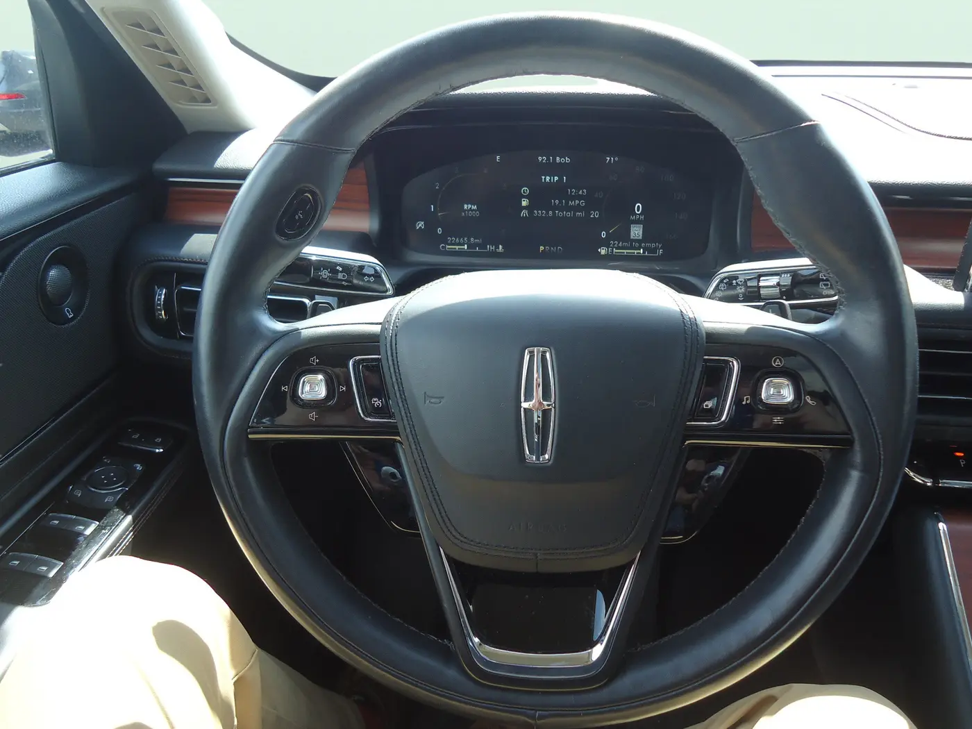 2023 Lincoln Aviator - $46,900