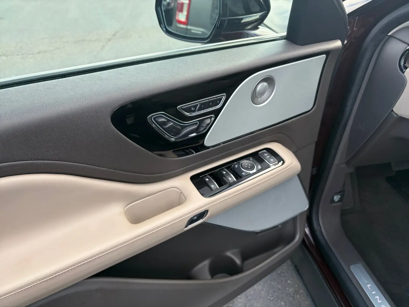 2024 Lincoln Aviator - $50,786