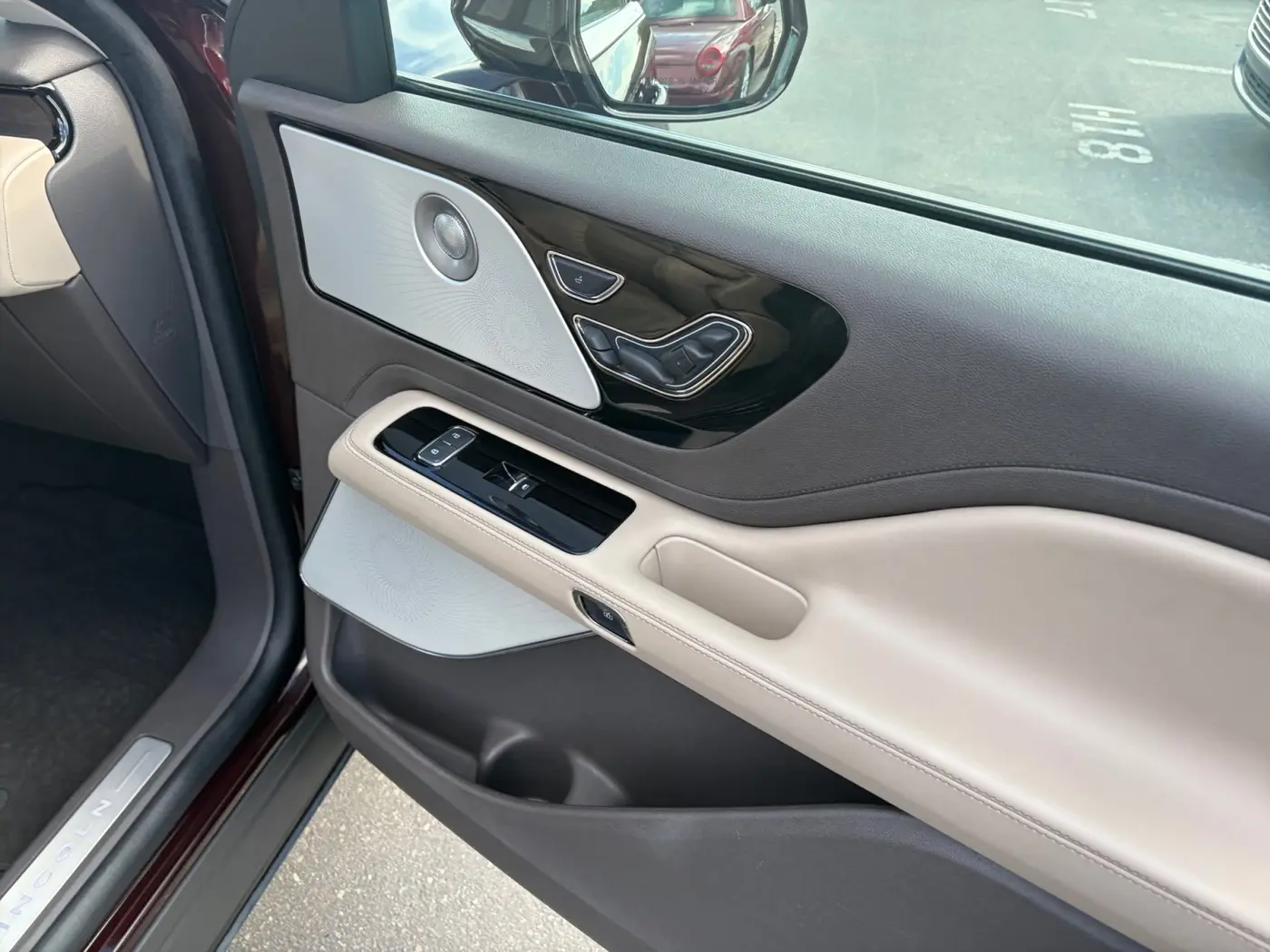 2024 Lincoln Aviator - $50,786