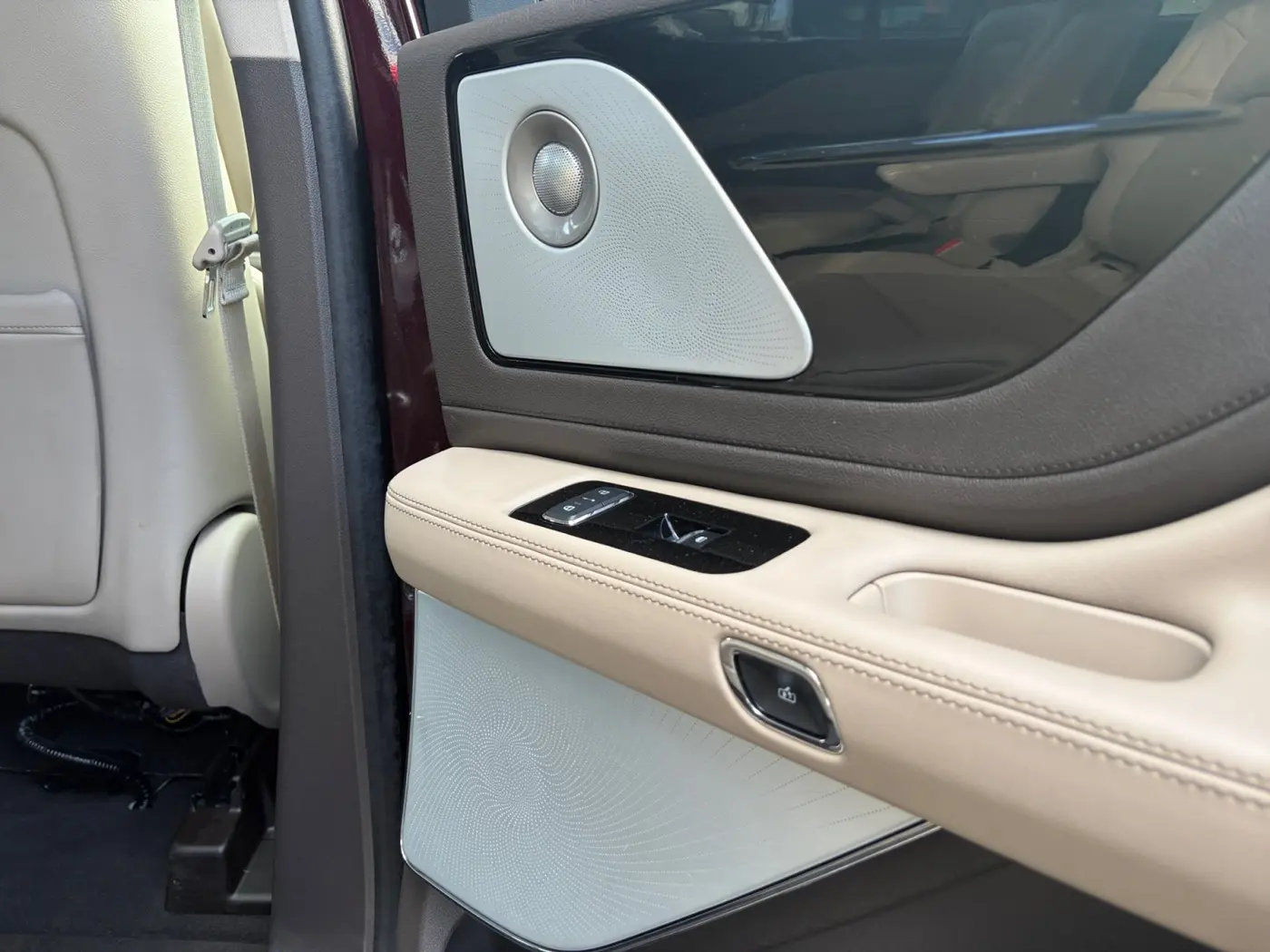 2024 Lincoln Aviator - $50,786