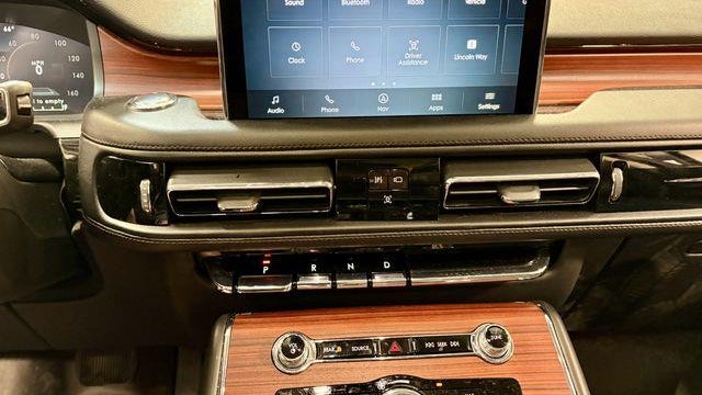 2024 Lincoln Aviator Reserve