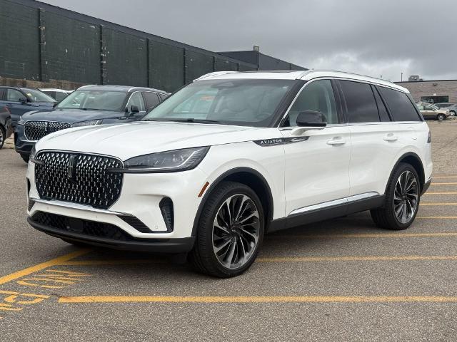 2025 Lincoln Aviator