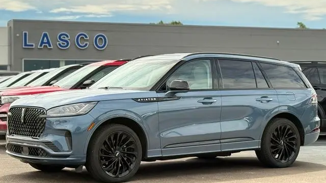 Preowned 2025 Lincoln Aviator Reserve for Sale