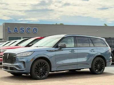 Photo of a 2025 Lincoln Aviator AWD Reserve 4DR SUV for sale