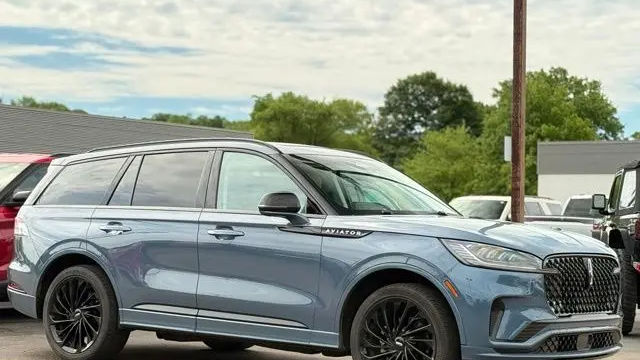 2025 Lincoln Aviator Reserve