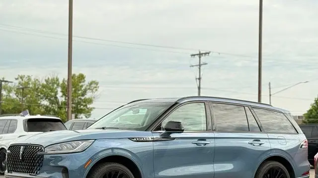2025 Lincoln Aviator Reserve