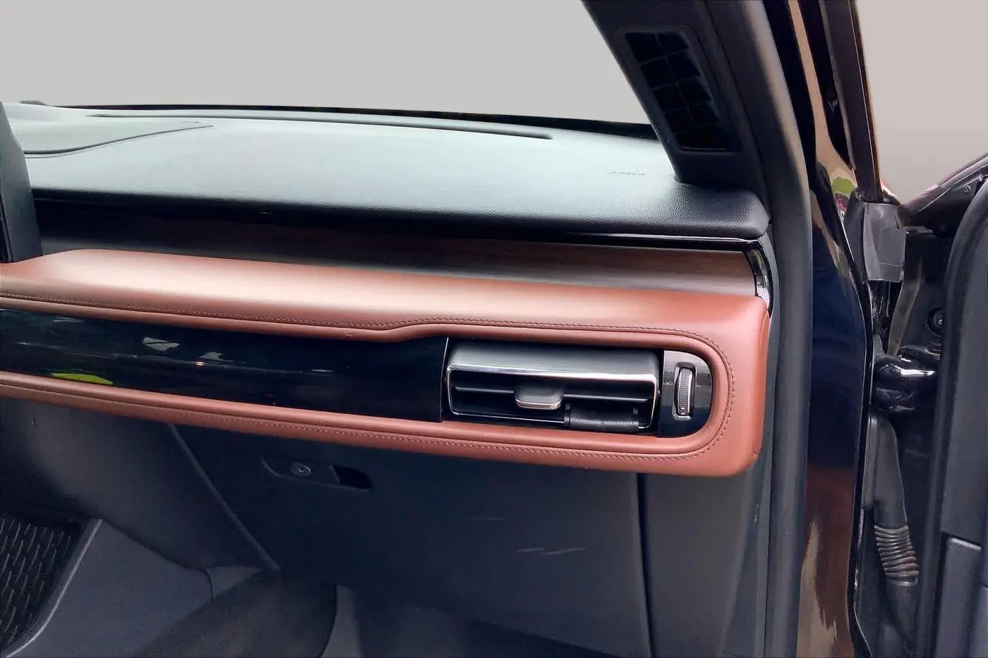 2025 Lincoln Aviator - $58,362