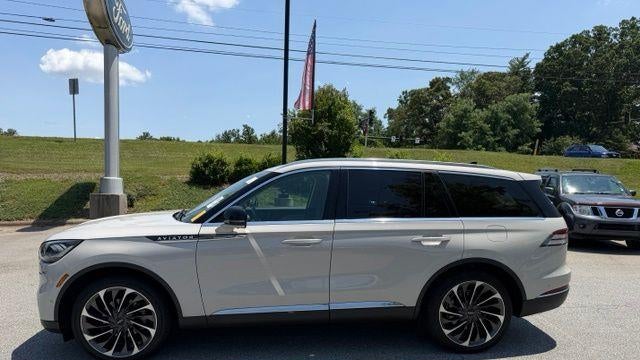 2021 Lincoln Aviator Reserve