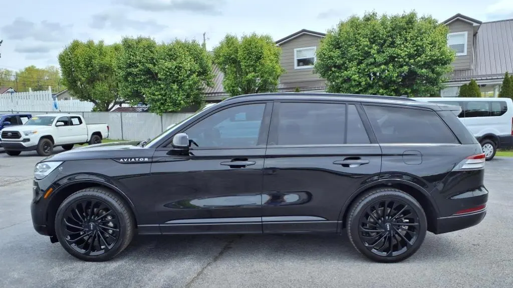 2022 Lincoln Aviator Reserve