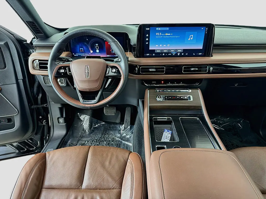 2025 Lincoln Aviator - $59,990