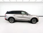 2020 Aviator Thumbnail 26