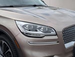 2020 Aviator Thumbnail 3