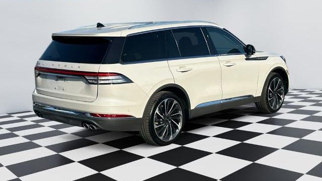 2022 Lincoln Aviator Reserve