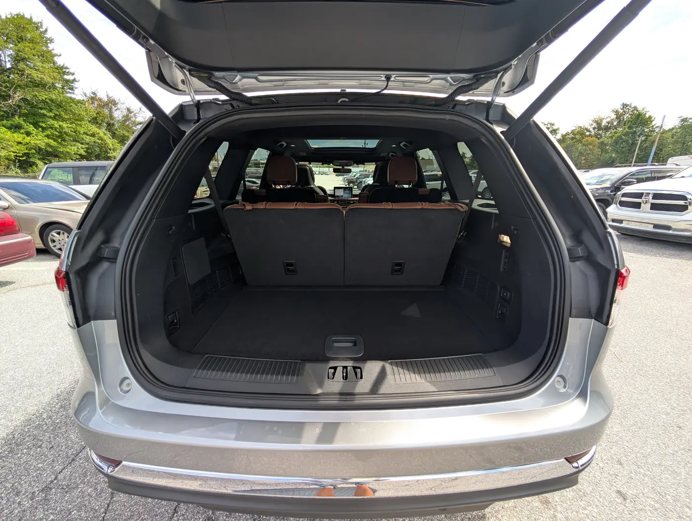 2024 Lincoln Aviator - $54,500