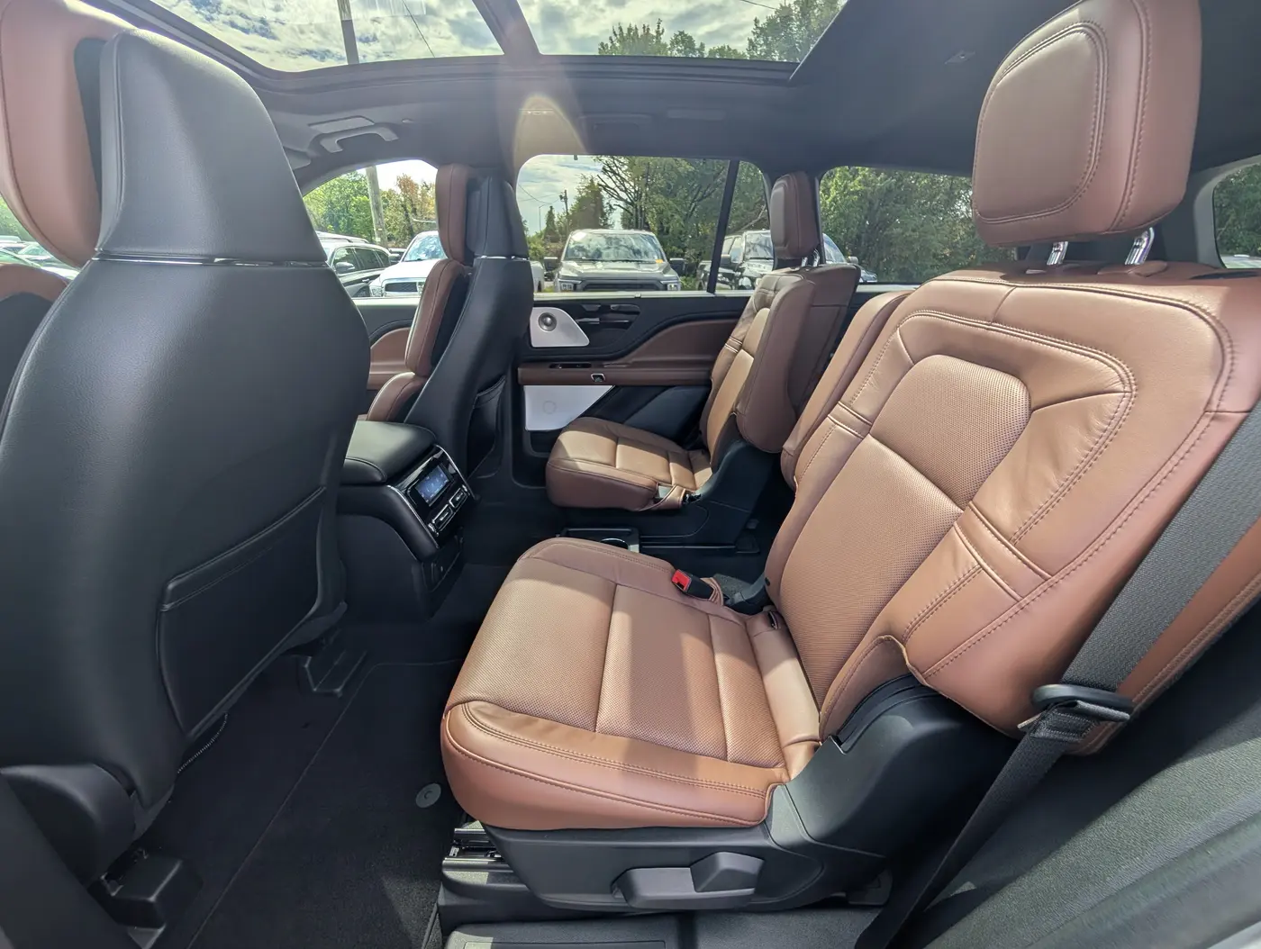 2024 Lincoln Aviator - $54,500