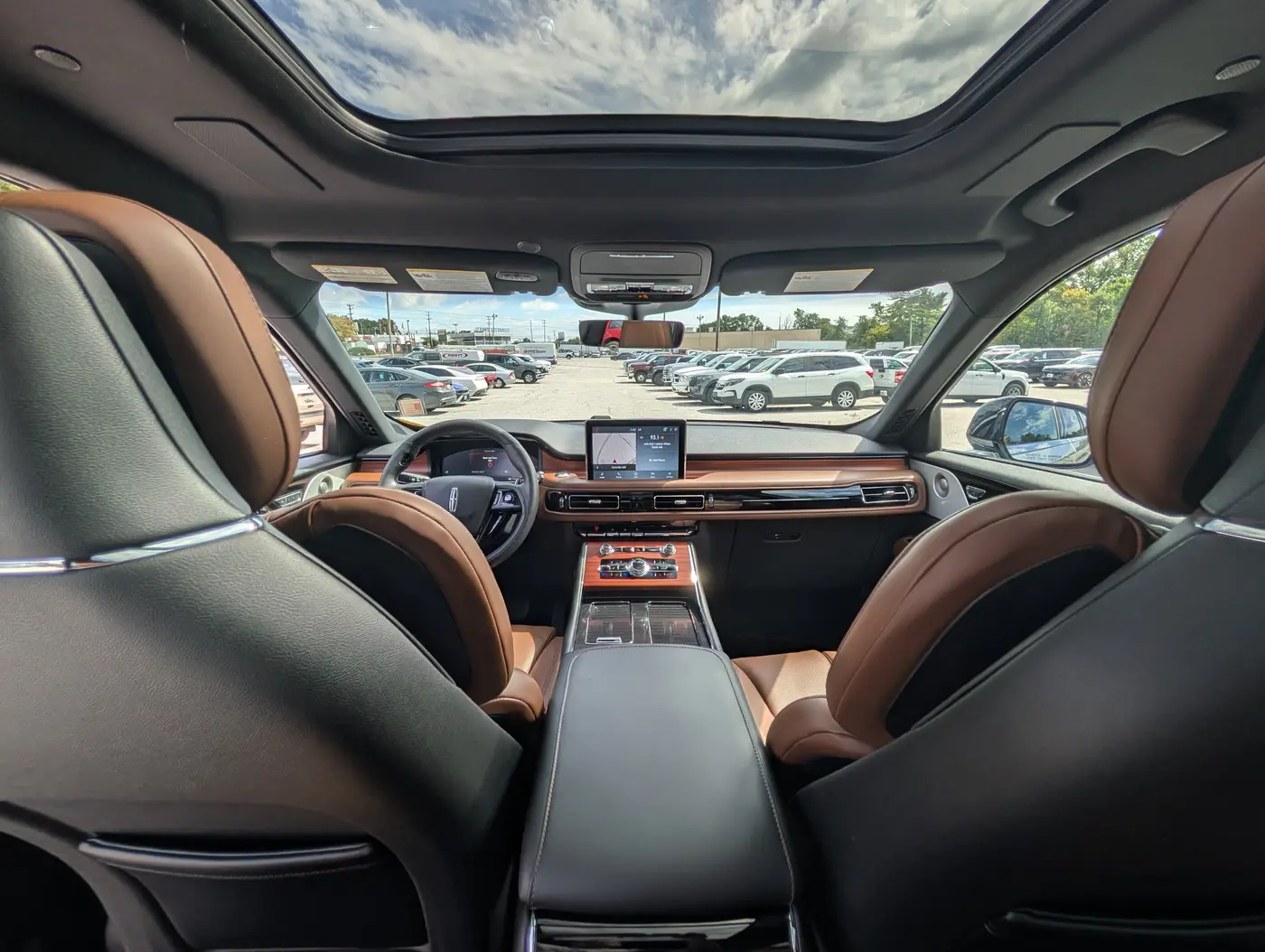 2024 Lincoln Aviator - $54,500
