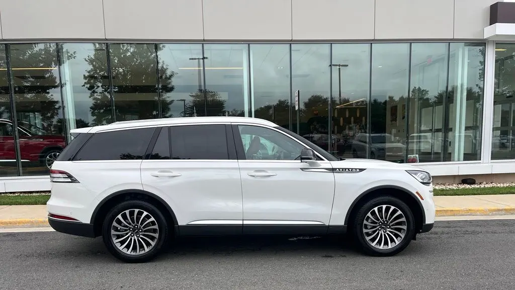 2024 Lincoln Aviator Reserve