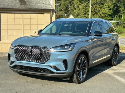 Photo of a 2025 Lincoln Aviator AWD Reserve 4DR SUV for sale