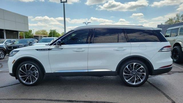 2025 Lincoln Aviator Reserve