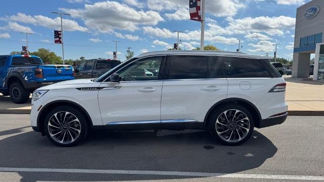 2022 Lincoln Aviator Reserve