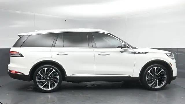2024 Lincoln Aviator Reserve