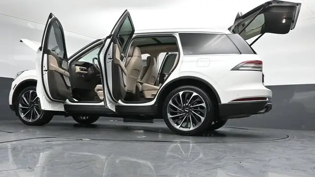 2024 Lincoln Aviator Reserve