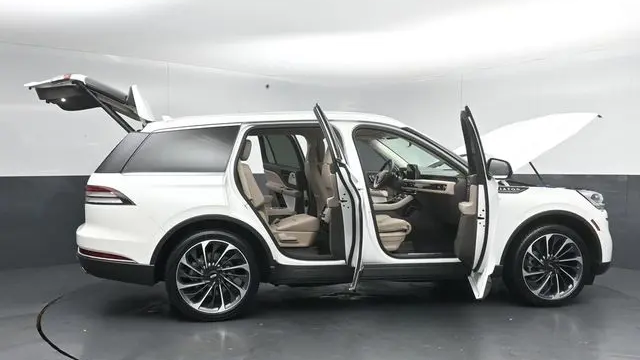 2024 Lincoln Aviator Reserve