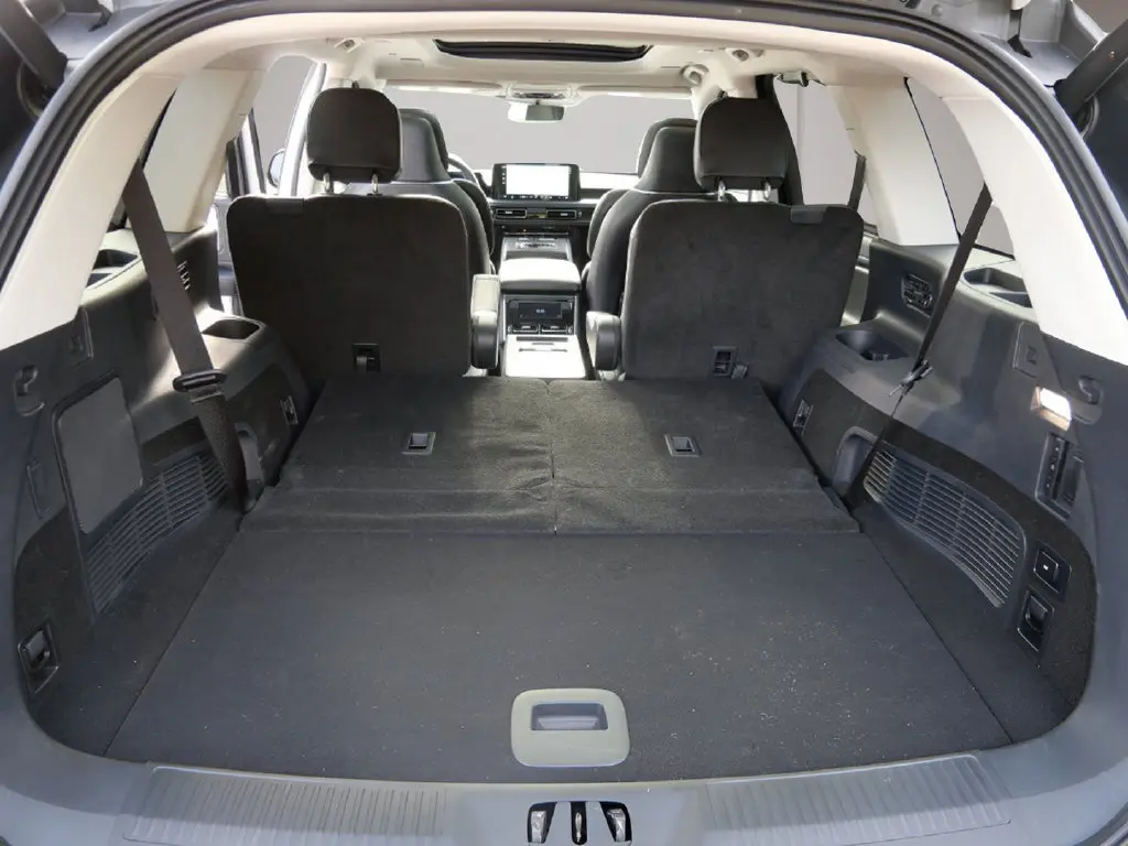 2025 Lincoln Aviator - $64,055