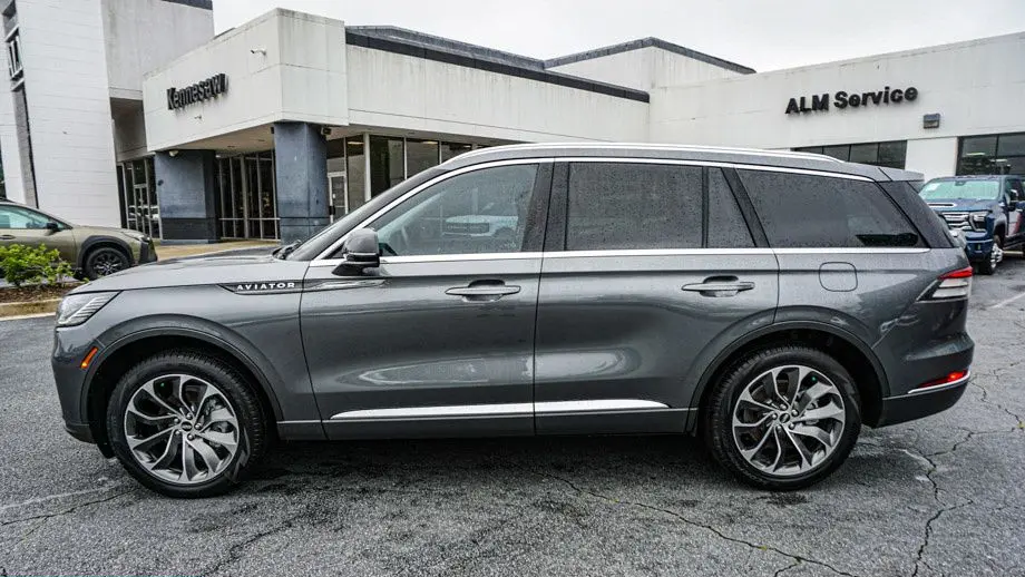 2025 Lincoln Aviator Reserve