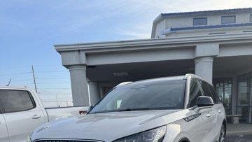 Preowned 2025 Lincoln Aviator Reserve for Sale