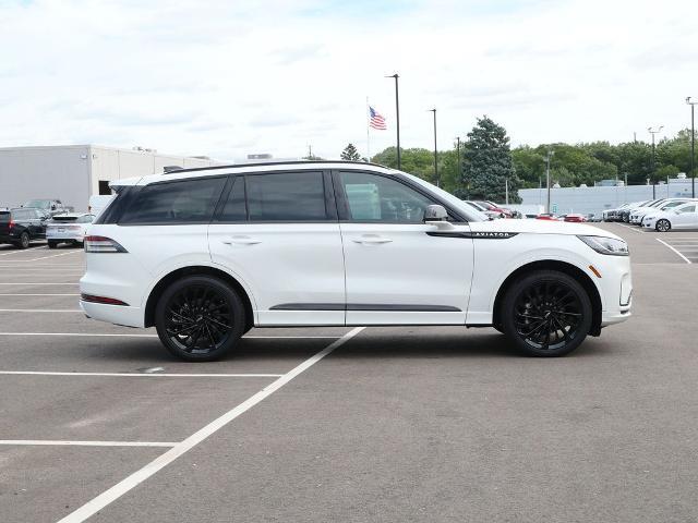 2026 Lincoln Aviator - $69,850