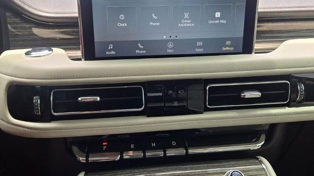 2020 Lincoln Aviator Black Label