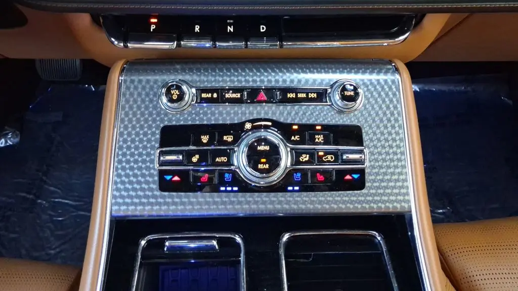 2020 Lincoln Aviator Black Label