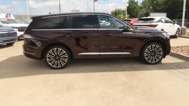 2023 Lincoln Aviator Black Label