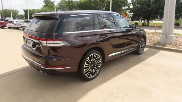2023 Lincoln Aviator Black Label