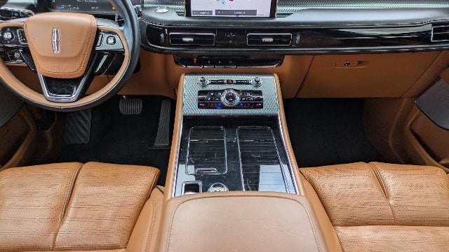 2023 Lincoln Aviator Black Label
