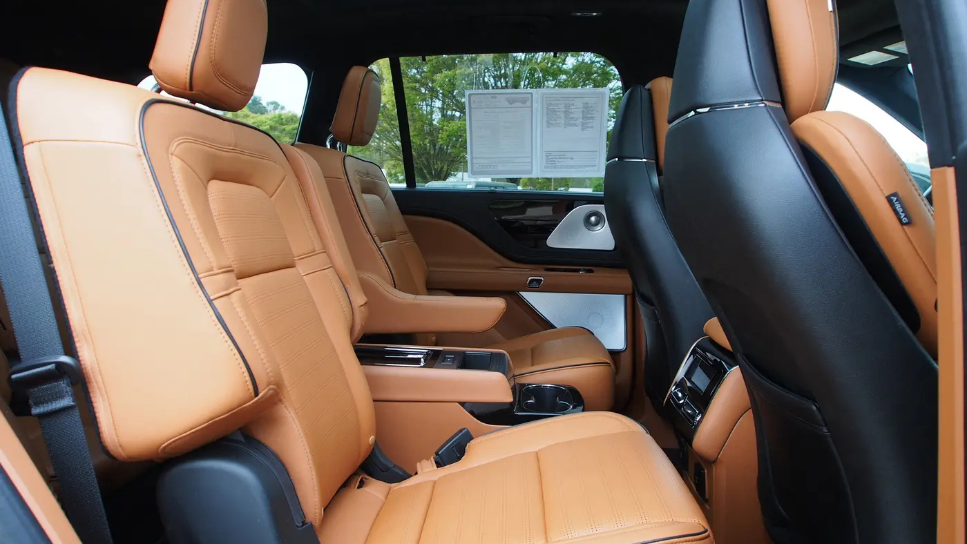 2024 Lincoln Aviator Black Label