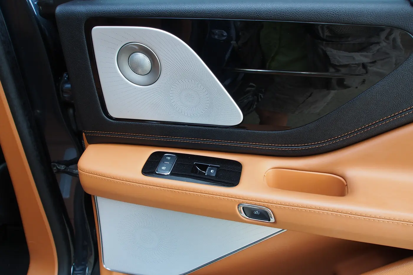 2024 Lincoln Aviator - $49,497