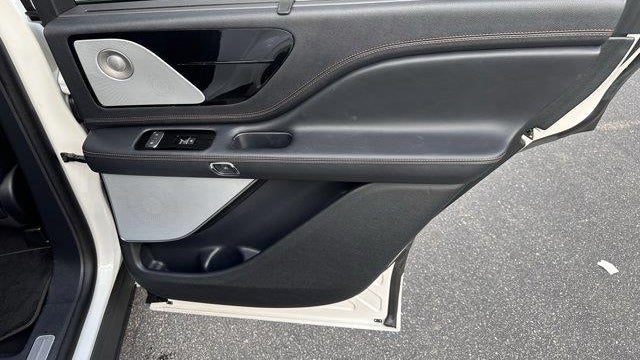 2025 Lincoln Aviator Black Label