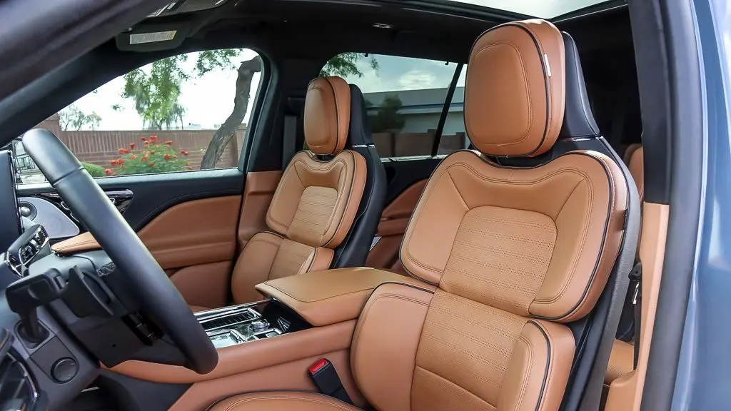 2025 Lincoln Aviator Black Label