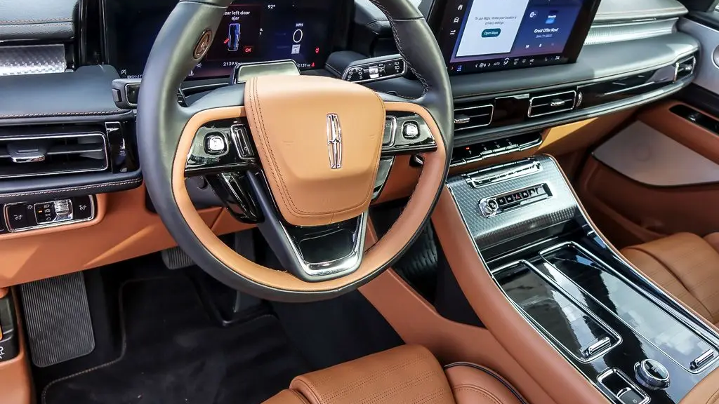 2025 Lincoln Aviator Black Label