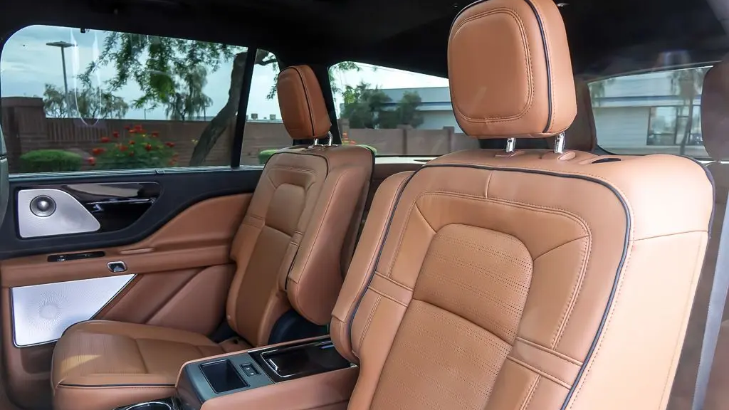 2025 Lincoln Aviator Black Label