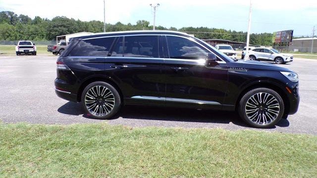 2023 Lincoln Aviator Black Label